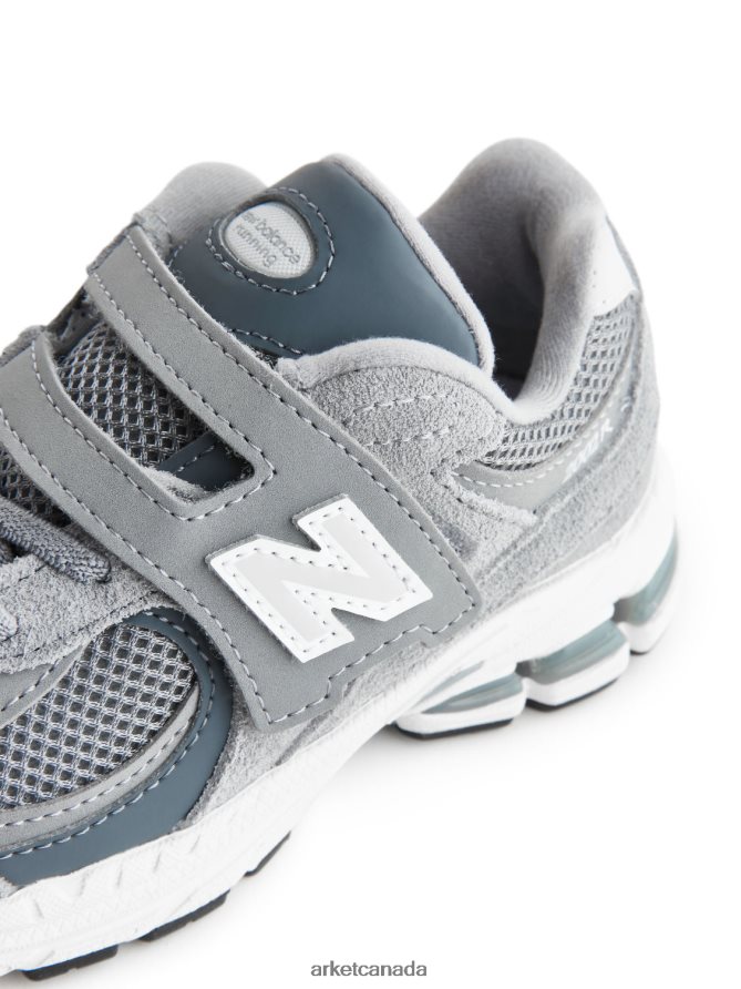 ARKET Footwear 4L826J1404 Grey New Balance 2002 Youth Trainers Kids