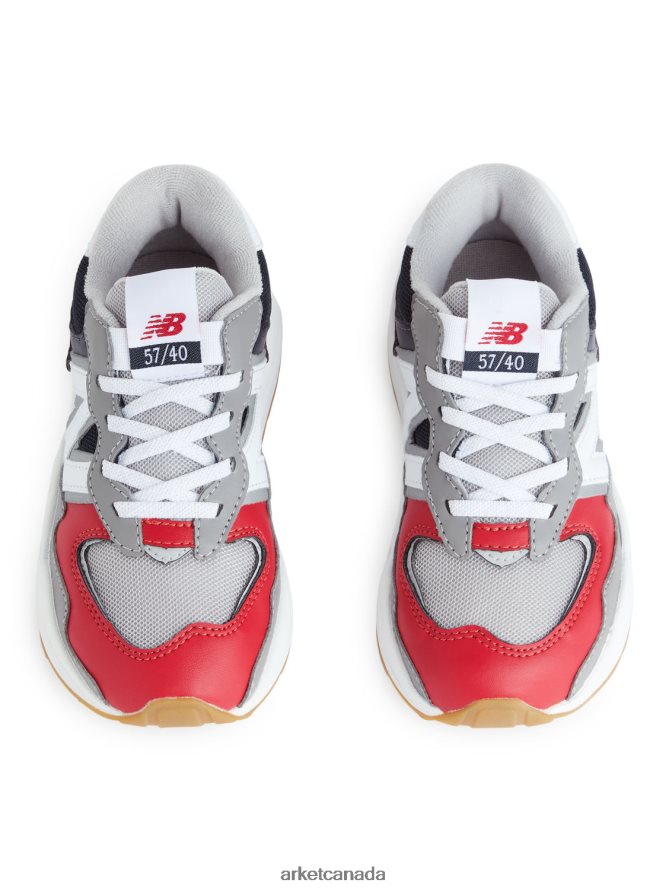 ARKET Footwear 4L826J1415 Red/White/Grey/Black New Balance 5740 Trainers Kids