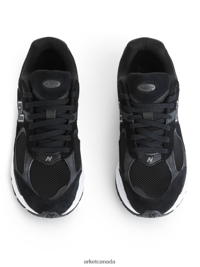 ARKET Footwear 4L826J1262 Black/Grey New Balance 2002R Trainers Men
